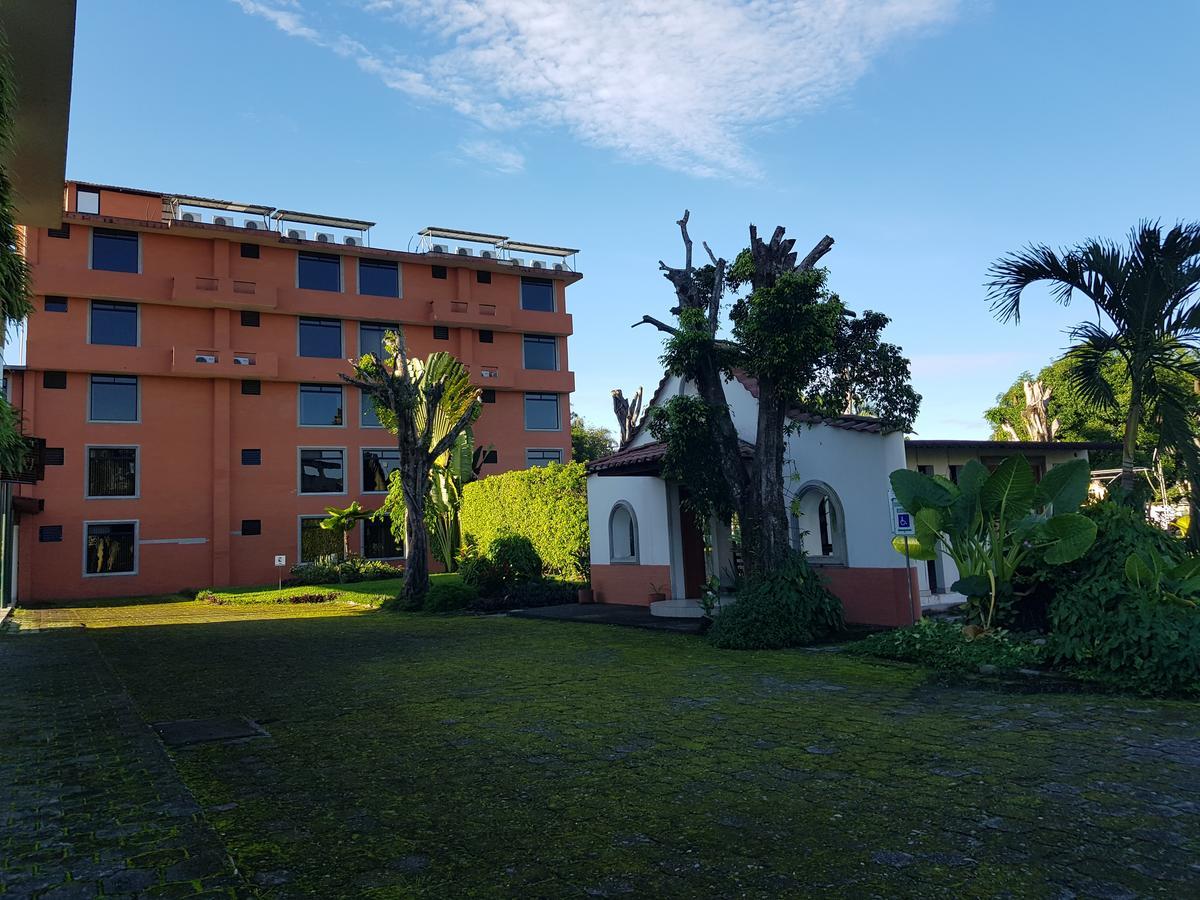 Gran Hotel De Lago - Lago Agrio Nueva Loja Exterior photo