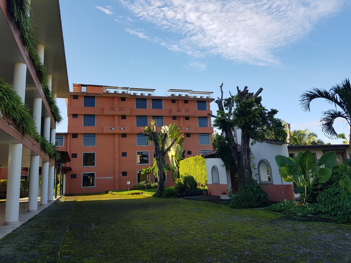 Gran Hotel De Lago - Lago Agrio Nueva Loja Exterior photo