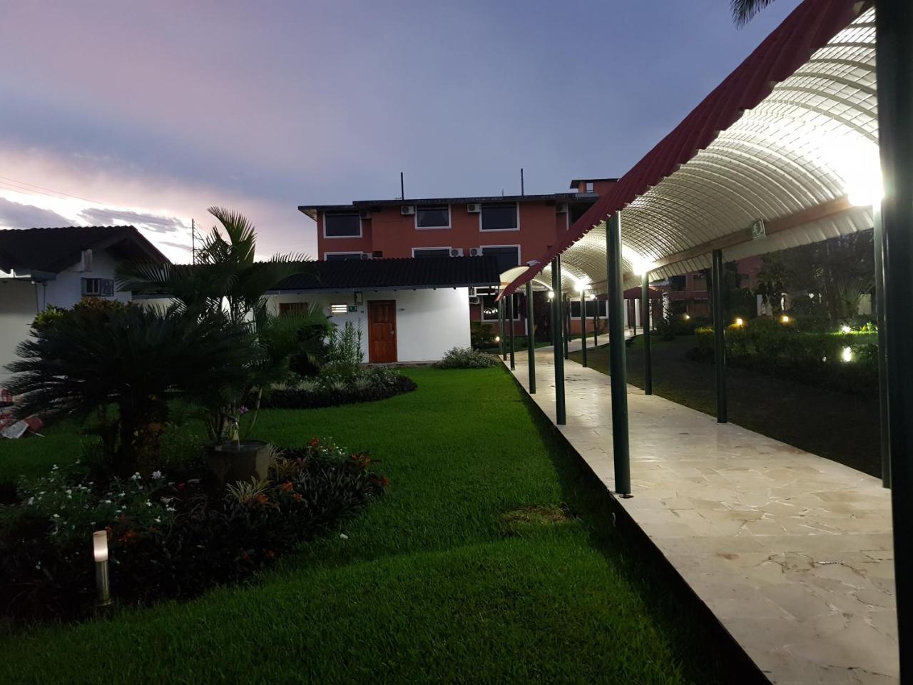 Gran Hotel De Lago - Lago Agrio Nueva Loja Exterior photo